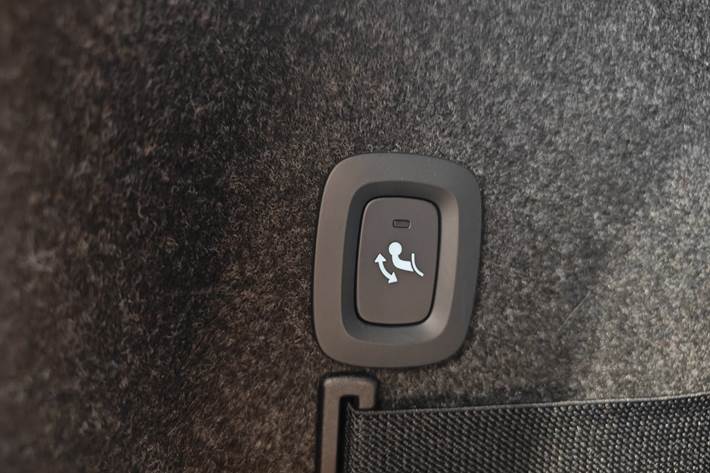 Grå Polestar 2 fra 2023