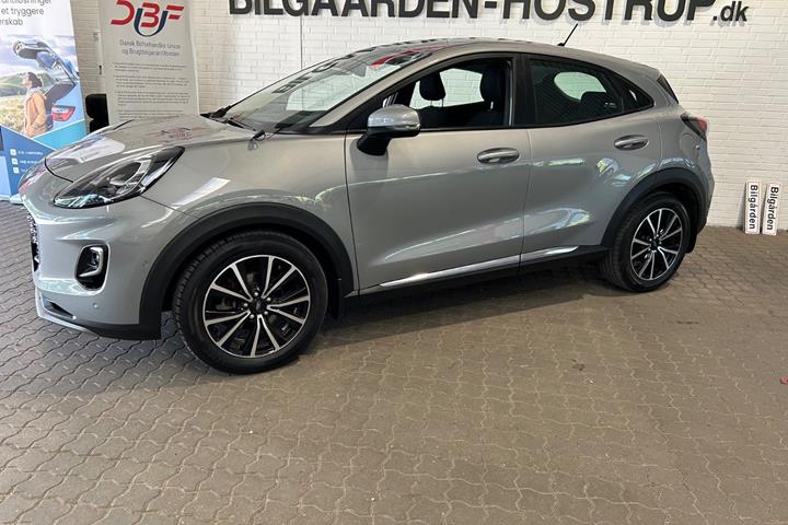 Grå Ford Puma fra 2020