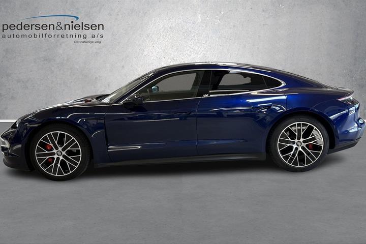 Blå Porsche Taycan fra 2020