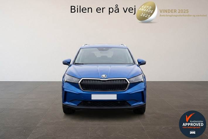 Blå Skoda Enyaq fra 2022