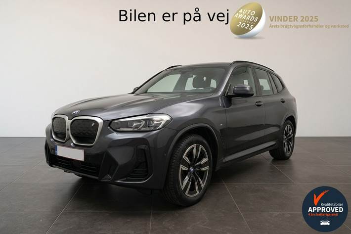 Sort BMW iX3 fra 2022