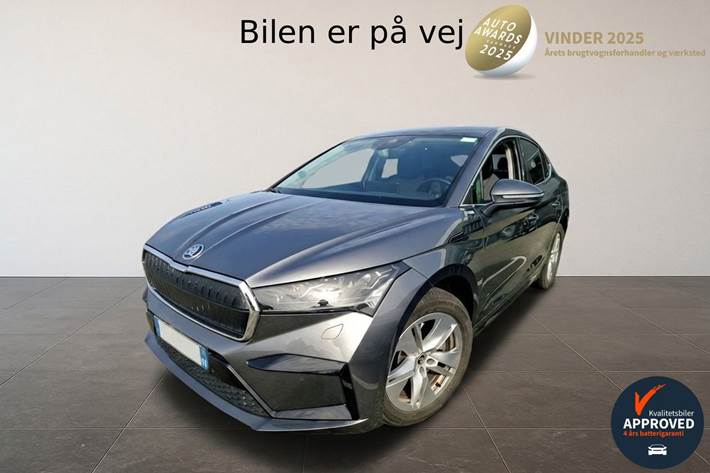 Grå Skoda Enyaq fra 2023