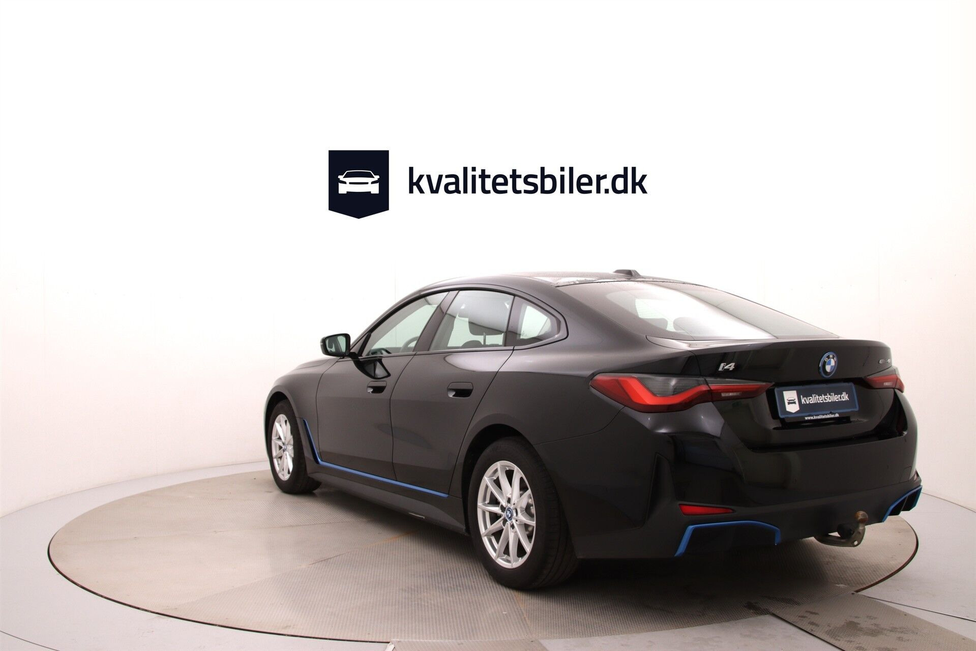 Sort BMW i4 fra 2023