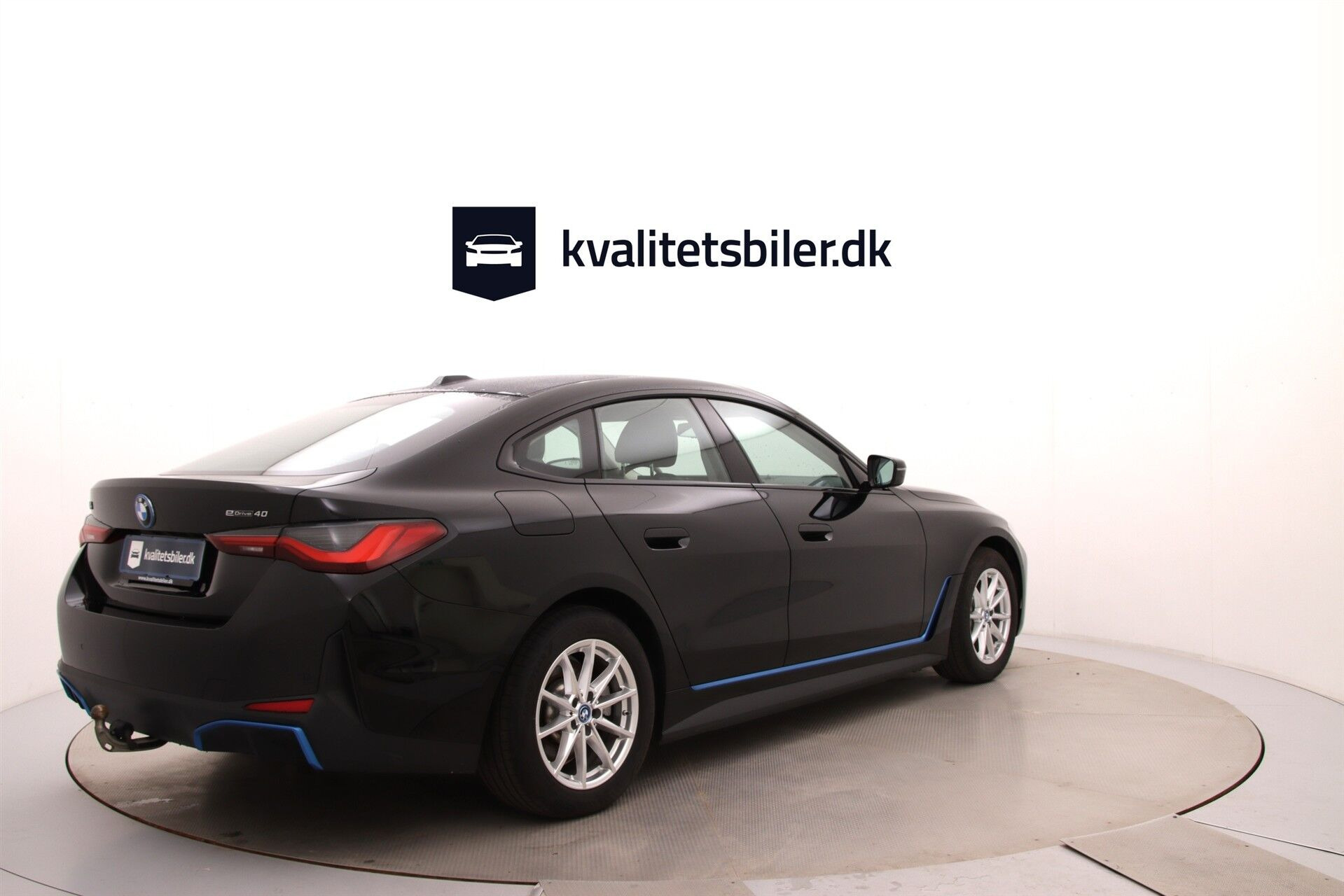 Sort BMW i4 fra 2023