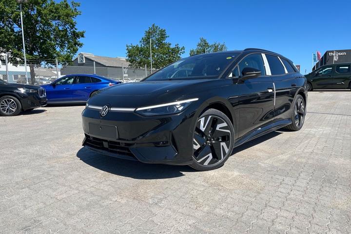 Sort VW ID.7 fra 2026 set udefra