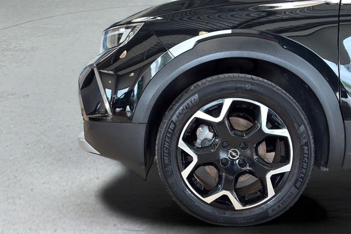Sort Opel Mokka-e fra 2022