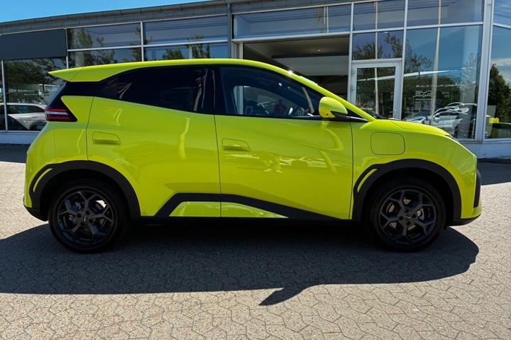 Grøn BYD Dolphin Surf fra 2025