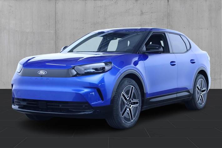 Blå Ford Capri fra 2025