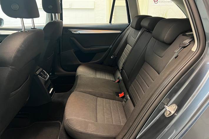 undefined Skoda Octavia fra 2015