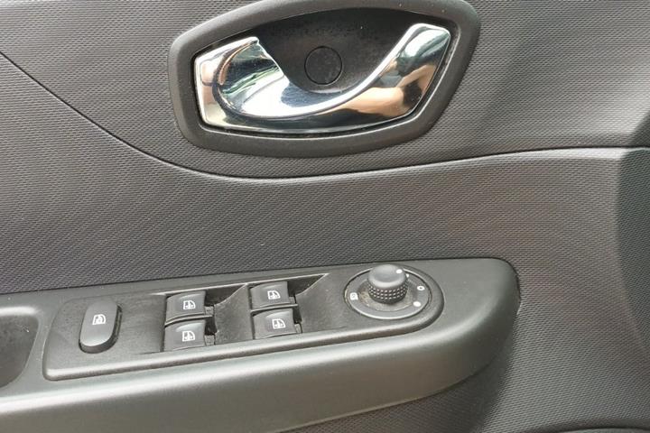 undefined Renault Captur fra 2016