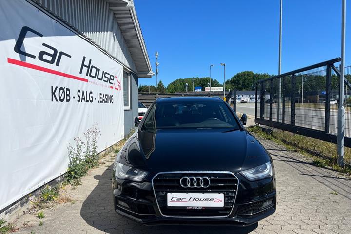 Sort Audi A4 fra 2015