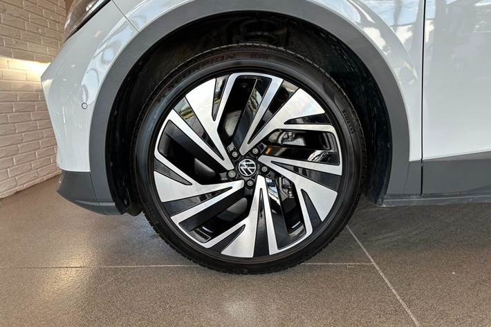 Hvid VW ID.4 fra 2023
