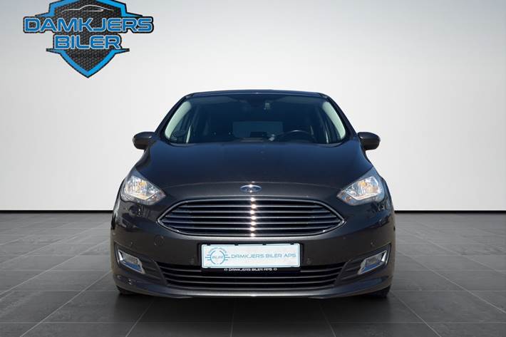 Grå Ford C-MAX fra 2017