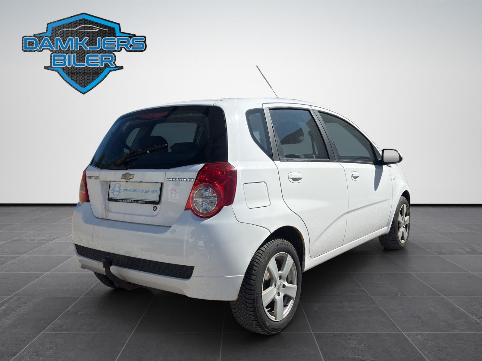 Hvid Chevrolet Aveo fra 2010