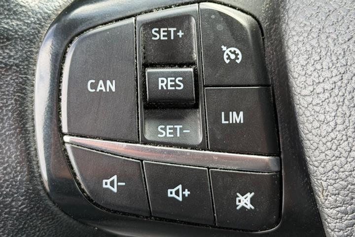 Hvid Ford Transit 350 L2 Van fra 2020