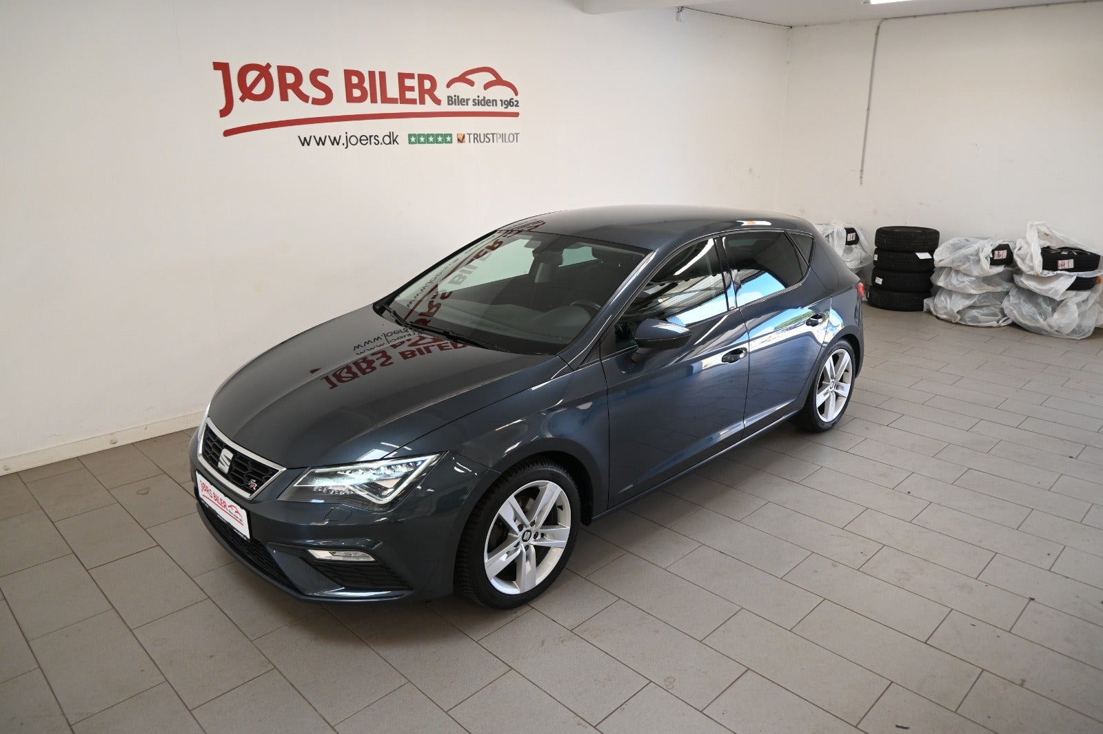 Grå Seat Leon fra 2019