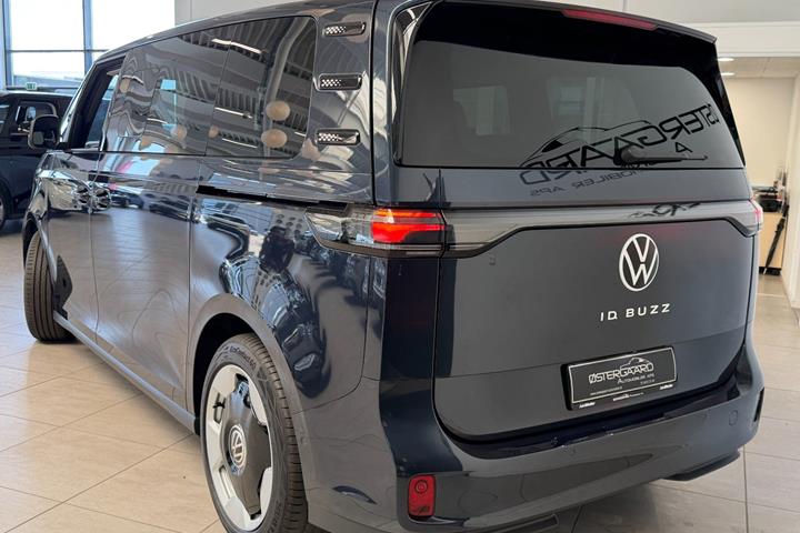 Blå VW ID.Buzz fra 2025