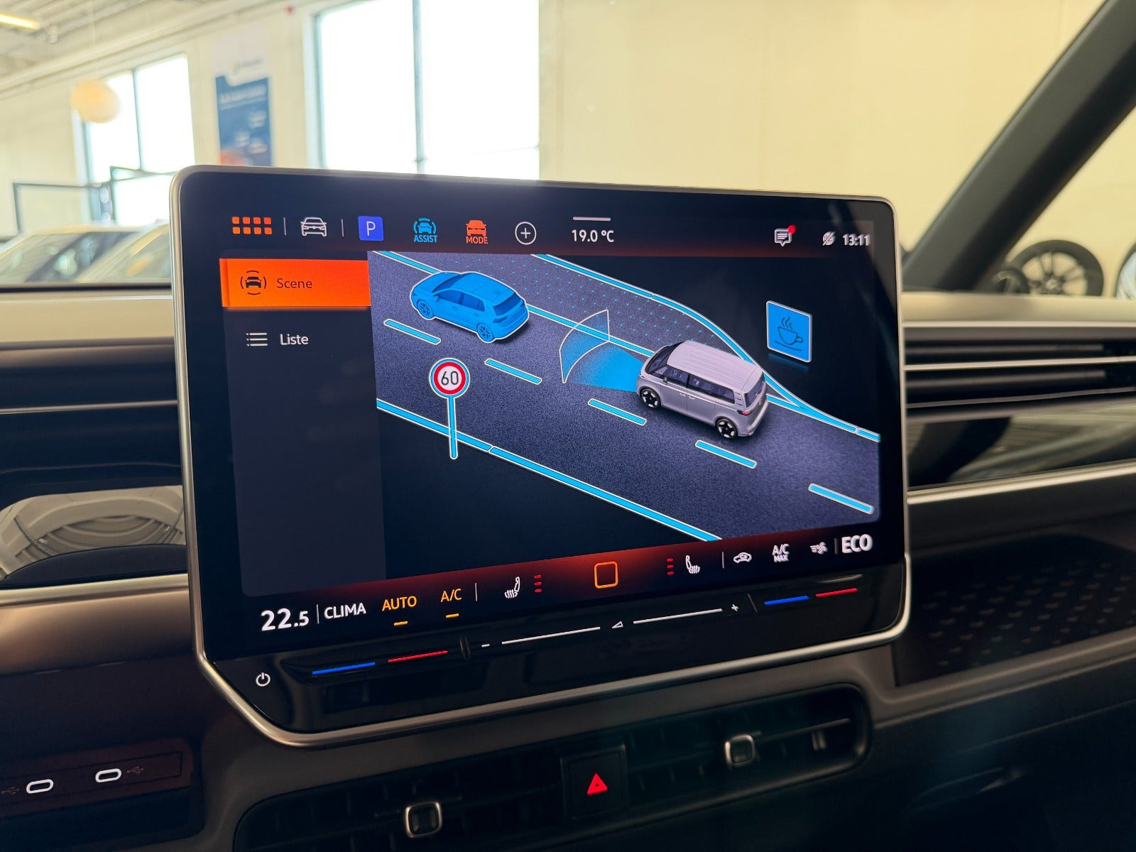 Blå VW ID.Buzz fra 2025