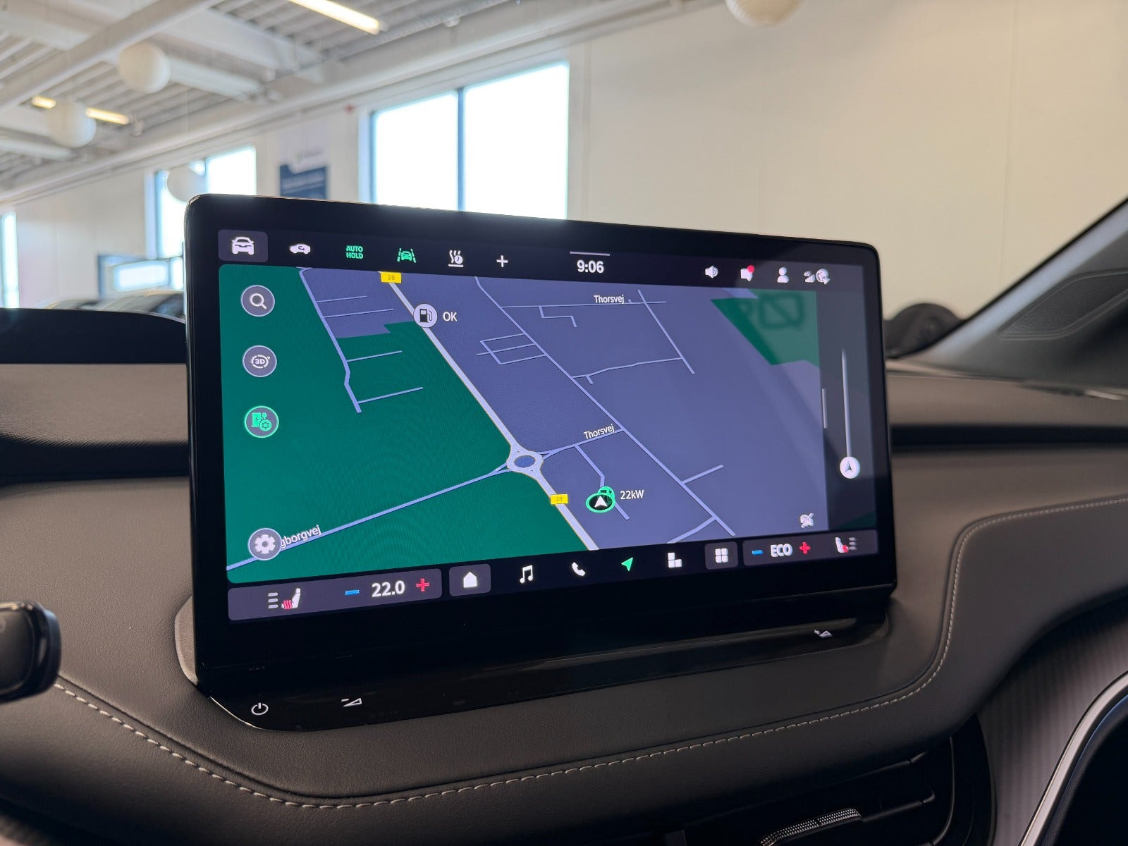 Hvid Skoda Enyaq fra 2026