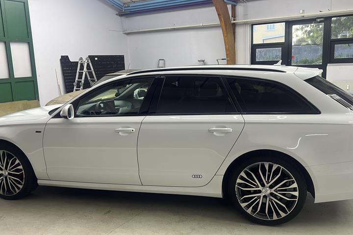 Hvid Audi A6 fra 2014