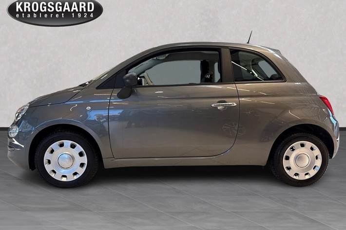 Grå Fiat 500 fra 2023