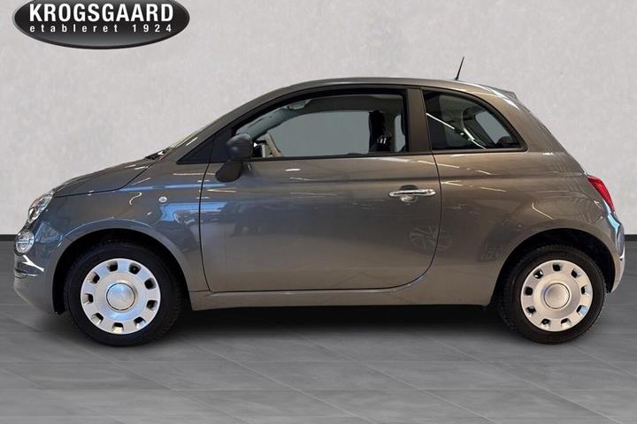 Grå Fiat 500 fra 2023