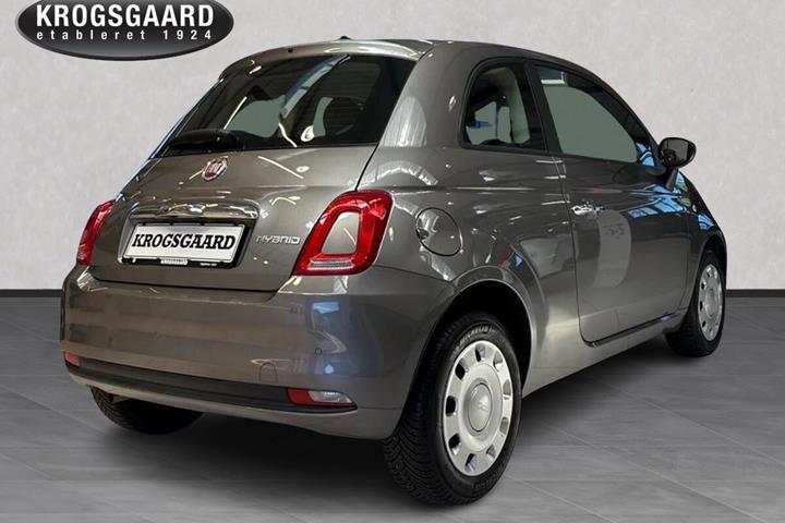 Grå Fiat 500 fra 2023