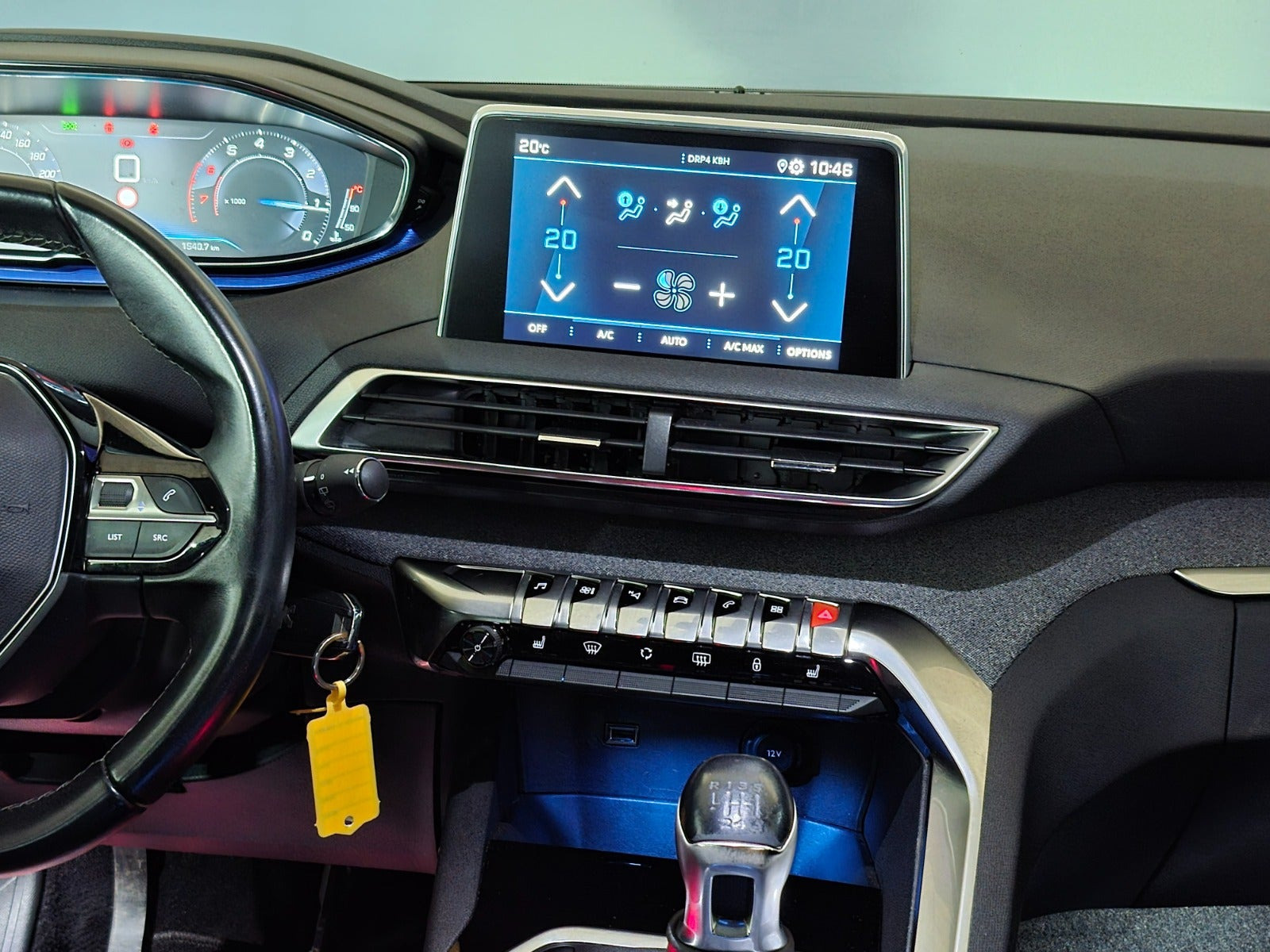 Blå Peugeot 5008 fra 2019