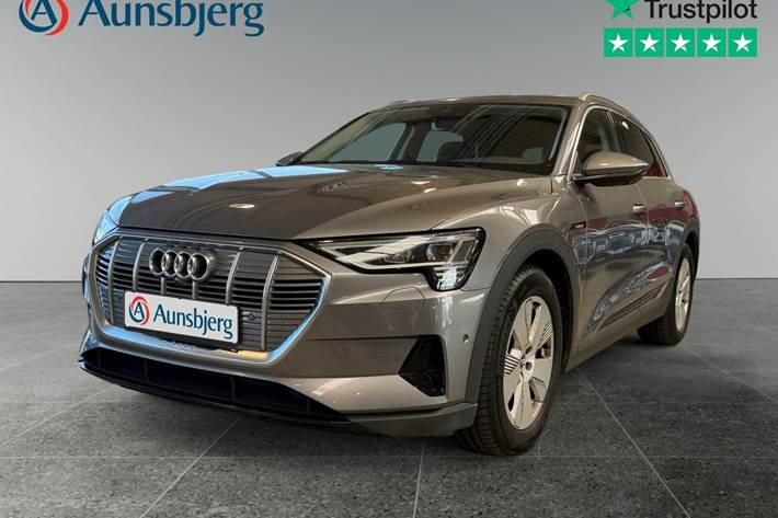 Sølv Audi e-tron fra 2020