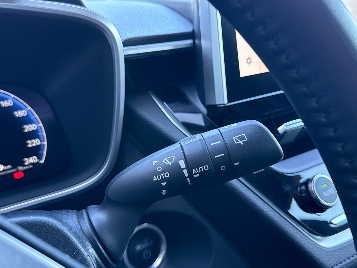 Sort Toyota Corolla Cross fra 2022