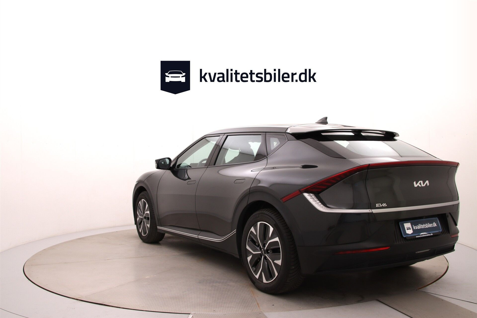 Grå Kia EV6 fra 2023