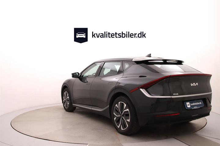Grå Kia EV6 fra 2023