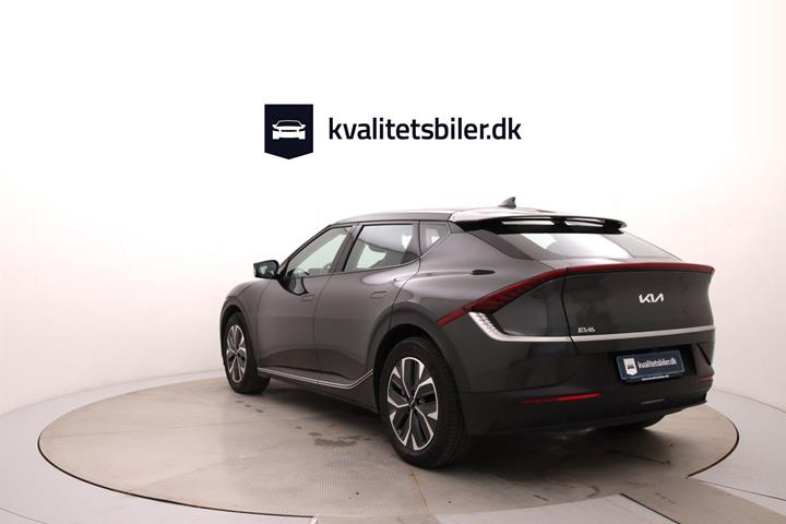 Grå Kia EV6 fra 2023