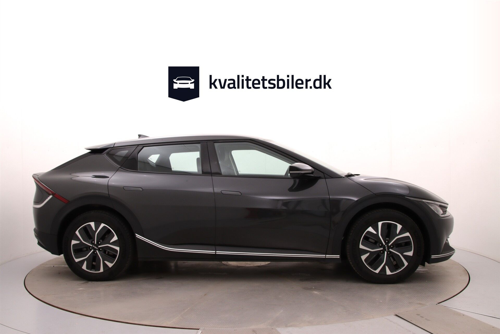 Grå Kia EV6 fra 2023