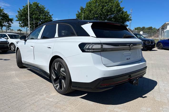 Hvid VW ID.7 fra 2026