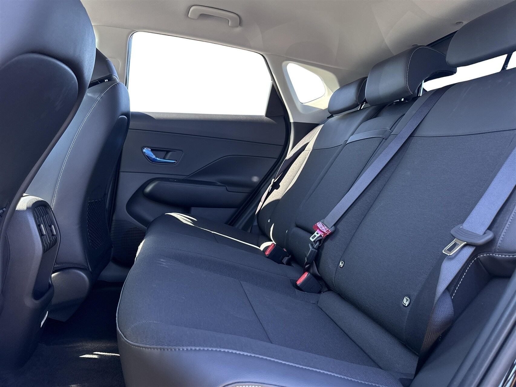 Sort Hyundai Kona fra 2026