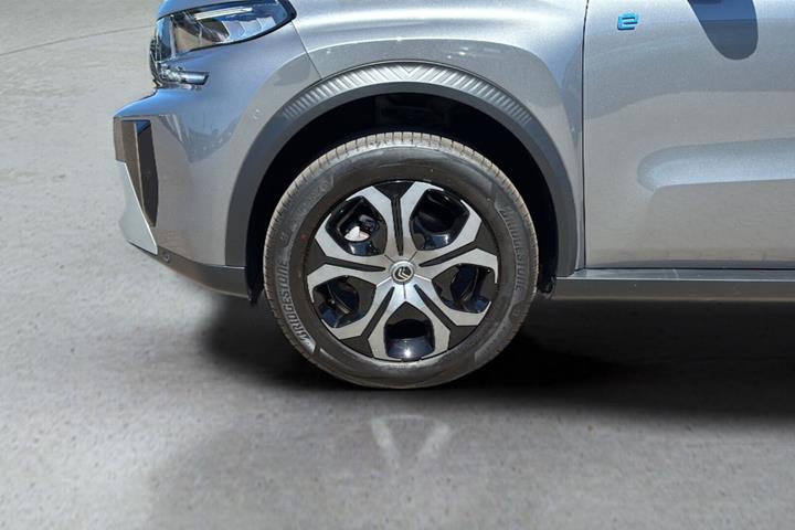 Grå Citroën e-C3 Aircross fra 2025