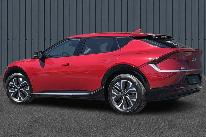 Rød Kia EV6 fra 2024