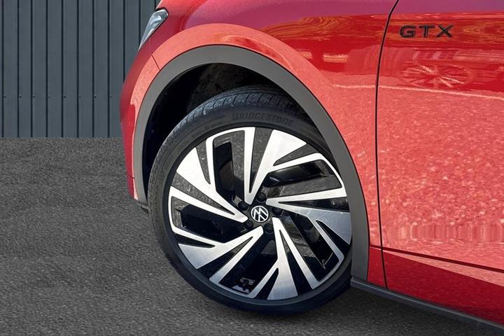 Rød VW ID.4 fra 2023