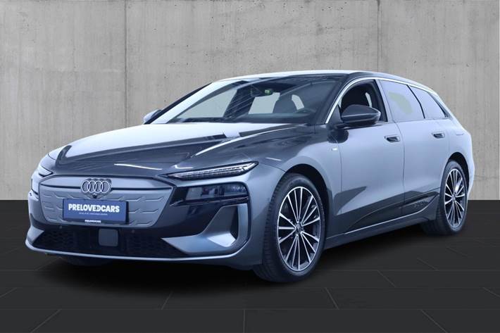 Grå Audi A6 e-tron fra 2025
