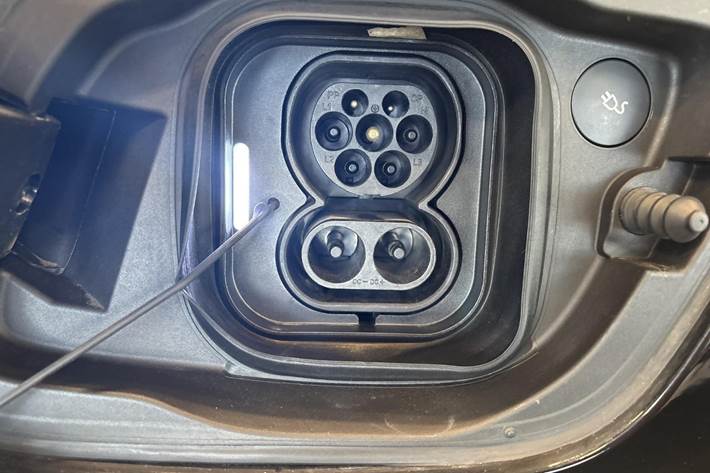 Sort Volvo XC40 fra 2023