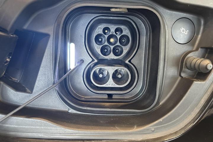 Sort Volvo XC40 fra 2023