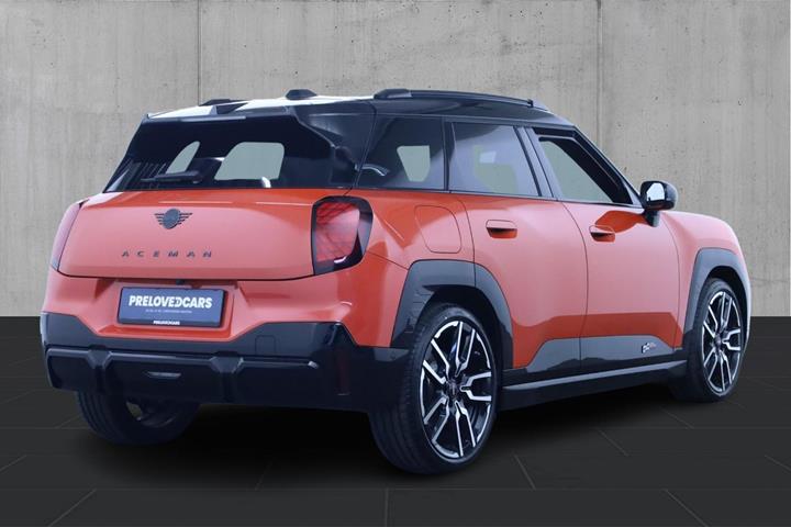 Orange Mini Aceman E fra 2025