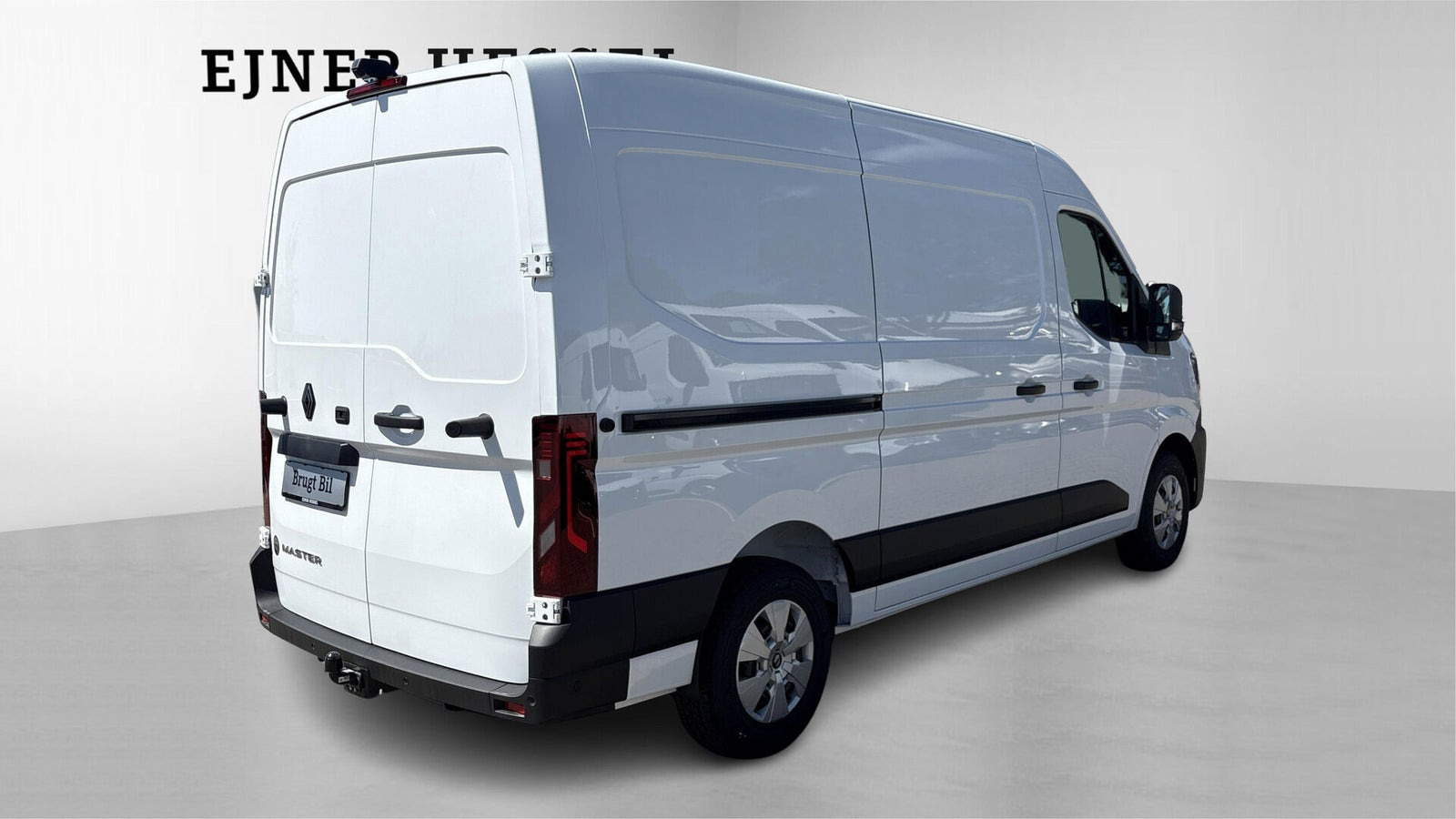 Hvid Renault Master V T33 fra 2025