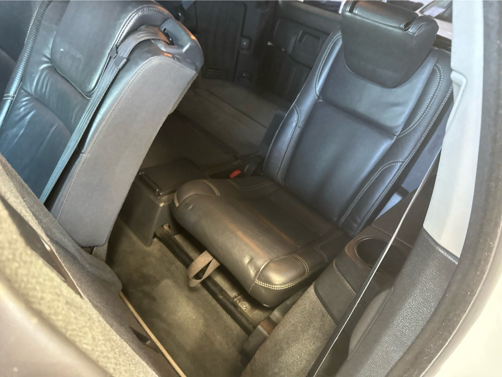 Hvid Volvo XC90 fra 2011