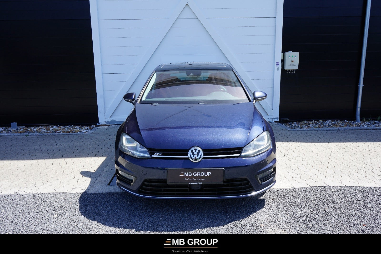 Blå VW Golf VII fra 2016