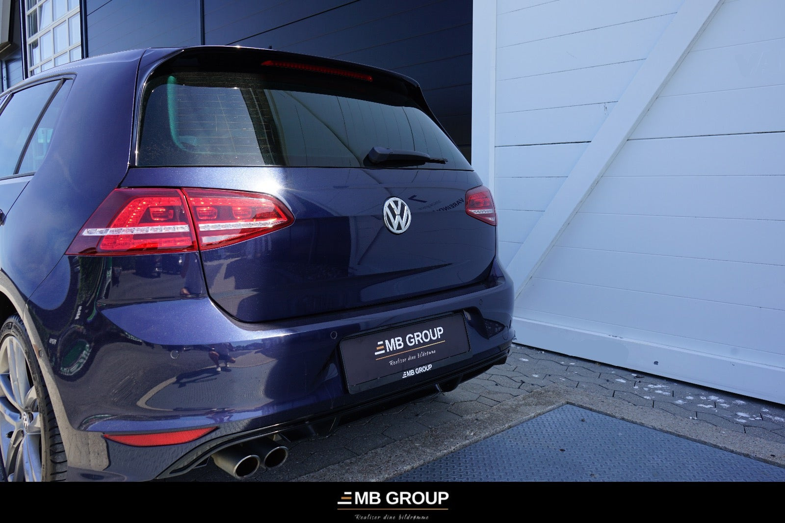 Blå VW Golf VII fra 2016
