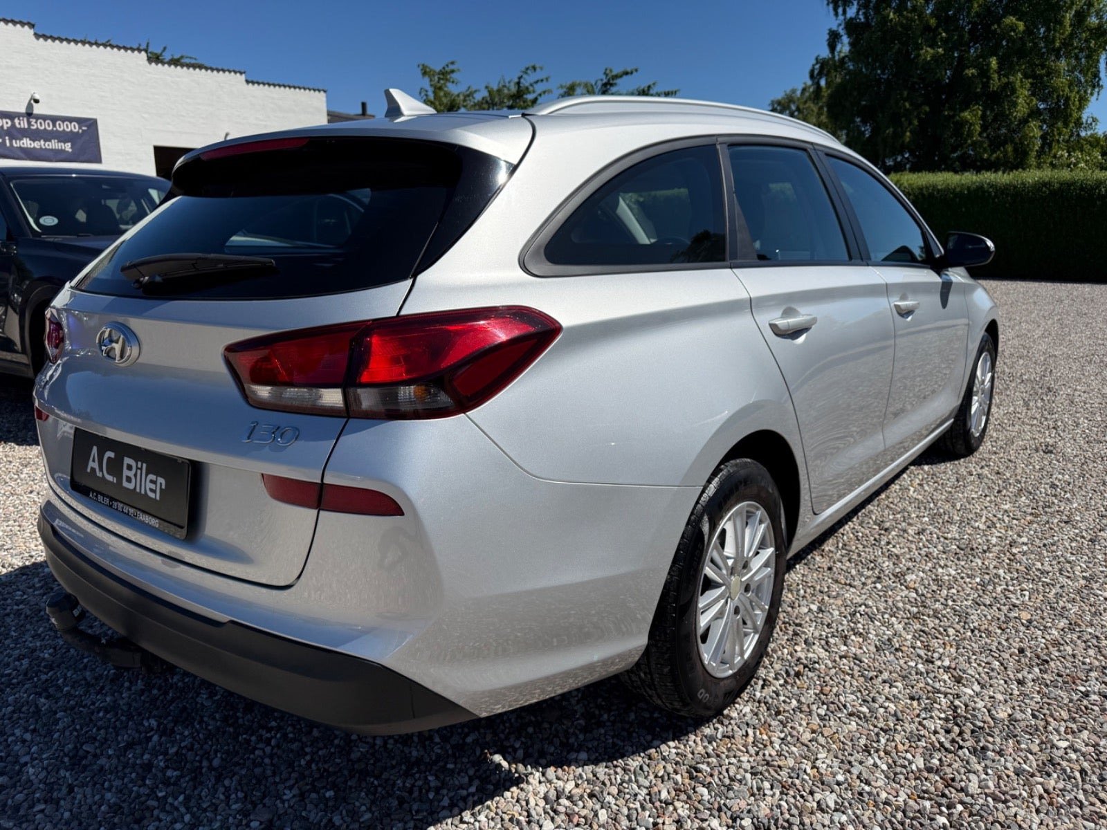 Sølv Hyundai i30 fra 2020