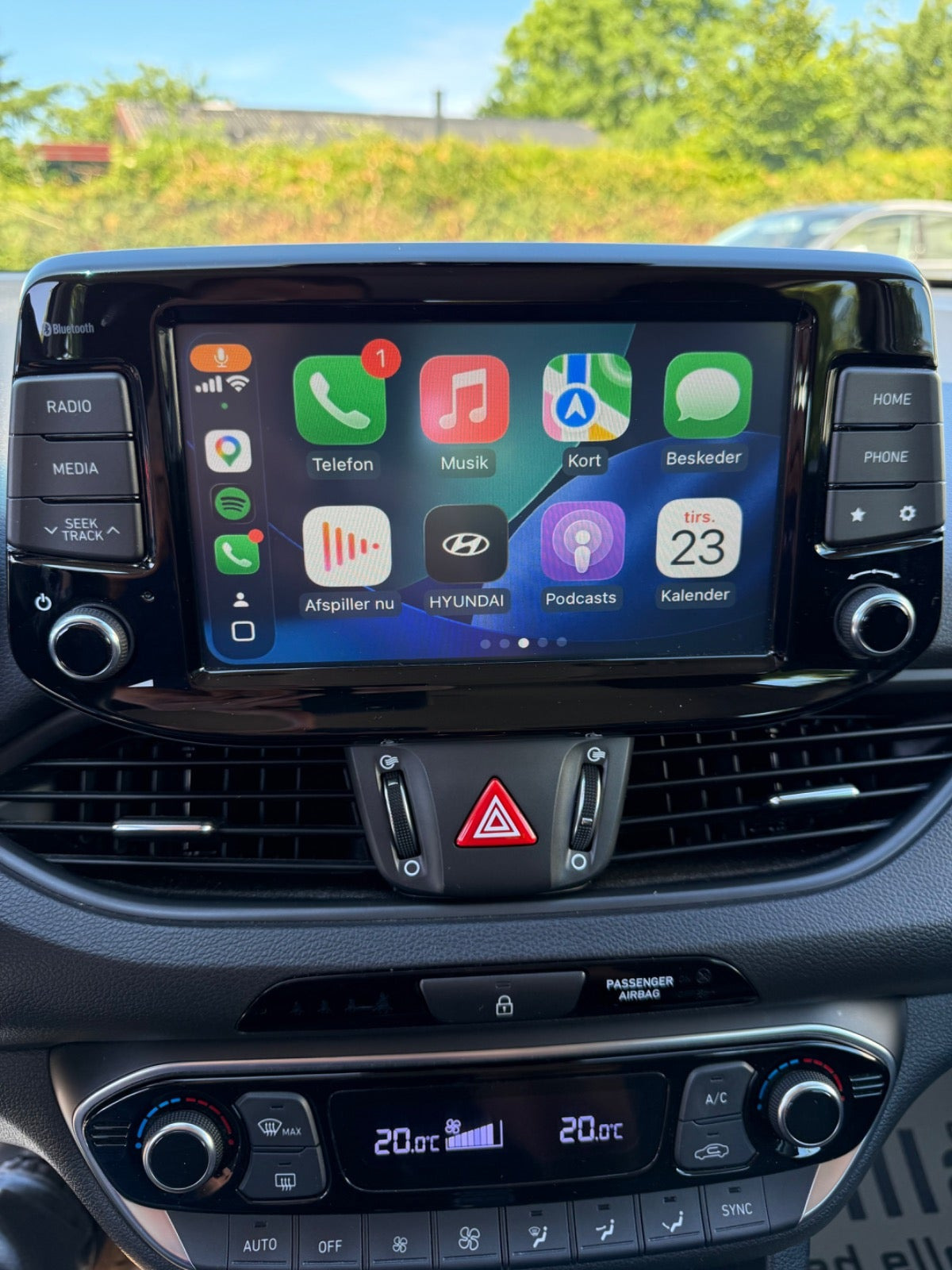 Sølv Hyundai i30 fra 2020