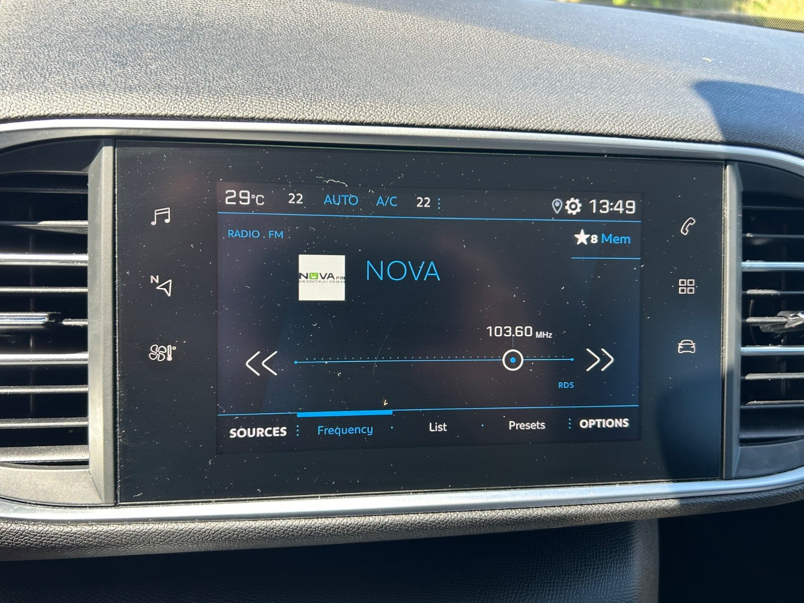 Hvid Peugeot 308 fra 2019